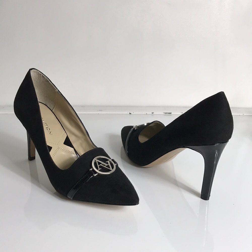 Adrienne Vittadin Nula Suede Pump